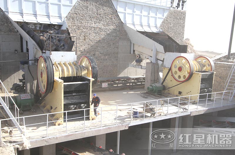 912顎式破石機產量是多少？一臺價格多少錢？